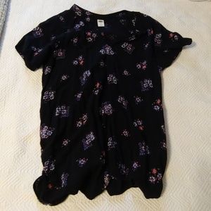 Black and floral Old Navy shirt